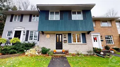 888 WALKLEY Road, Billings Bridge - Riverside Park and Area, ON K1V 6R5