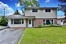 9 OAK Crescent, Brockville, ON K6V 5R5