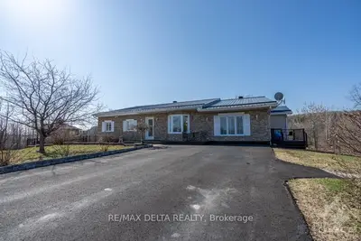 1180 COUNTY ROAD 26 Road, Alfred and Plantagenet, ON K0B 1L0