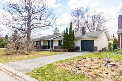 623 DUFF Crescent, Beacon Hill North - South and Area, ON K1J 7C6