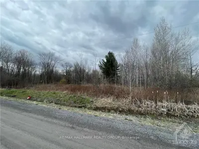 C1L12 MAISONNEUVE Road, Clarence-Rockland, ON K0A 3N0
