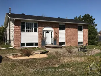 3716 GAUTHIER Avenue, Clarence-Rockland, ON K0A 1E0