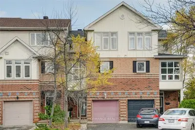 89 ROBINSON Avenue, Lower Town - Sandy Hill, ON K1N 8N8