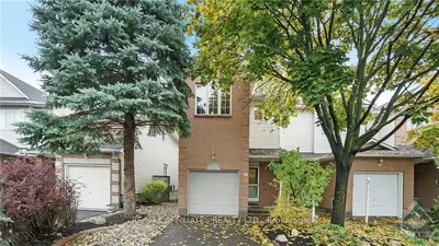 13 RIVERBANK Court, Stittsville - Munster - Richmond, ON K2S 1V7