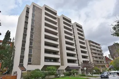 141 SOMERSET Street W 606, Ottawa Centre, ON K2P 2H1