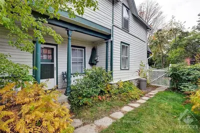 217 Strathcona Avenue, Glebe - Ottawa East And Area, On K1s 1x7