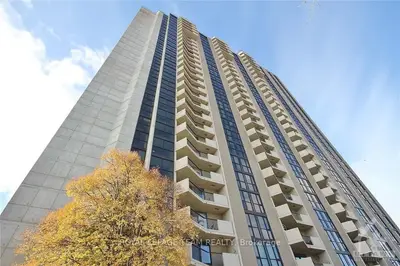 1025 RICHMOND Road 808, Woodroffe, ON K2B 8G8