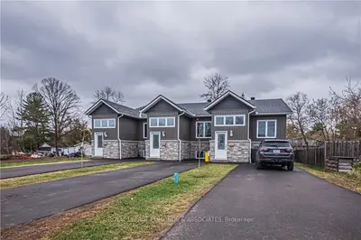 462 DOMINION Street, Pembroke, ON K8A 4W8