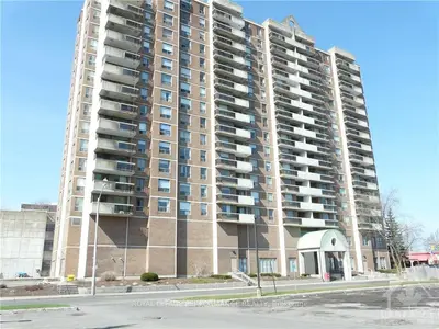 200 LAFONTAINE Avenue 905, Vanier and Kingsview Park, ON K1L 8K8