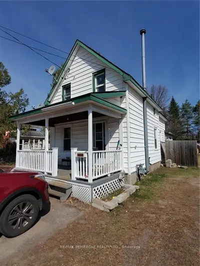 473 D'ARCY Street, Pembroke, ON K8A 6B4