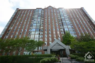 2759 CAROUSEL Crescent, Blossom Park - Airport and Area, ON K1T 2N5