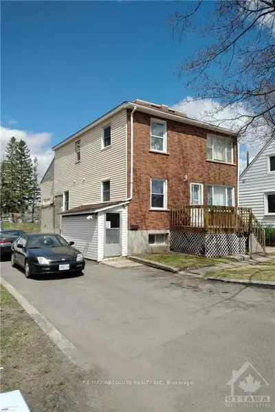 361 IBERVILLE Street, Vanier and Kingsview Park, ON K1L 6G1