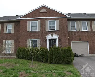 3010 UPLANDS Drive, Hunt Club - Windsor Park Village and Area, ON K1V 0A5