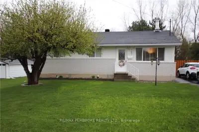 762 MCGUIRE Street, Petawawa, ON K8A 7C5