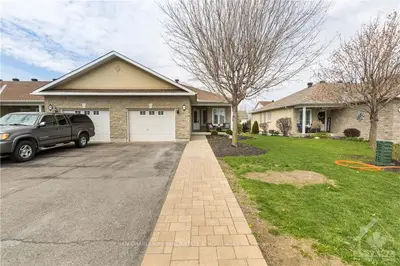 63 La Croisee Street, Russell, ON K0A 1W0