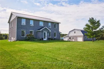 1367 HALLECKS Road E, Elizabethtown-Kitley, ON K6V 5T3