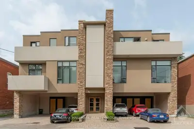 39 VAUGHAN Street 203, New Edinburgh - Lindenlea, ON K1M 1W9