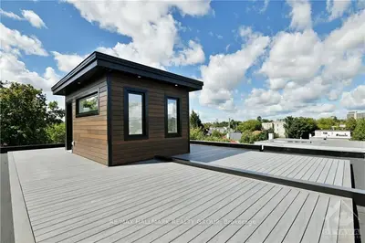 160 Marier Street, Vanier And Kingsview Park, On K1l 5s1
