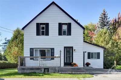 5445 OTTO Street, Greely - Metcalfe - Osgoode - Vernon and Area, ON K0A 2W0