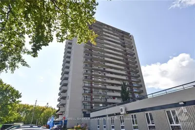 158C MCARTHUR Avenue 1704, Vanier and Kingsview Park, ON K1L 8E7