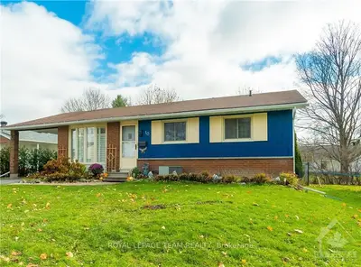 10 Guilford Court, Kanata, On K2l 1l5