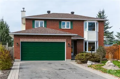 1562 MONTCERF Court, Orleans - Convent Glen and Area, ON K1C 4Z4