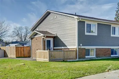444 WOODFIELD Drive, Tanglewood - Grenfell Glen - Pineglen, ON K2G 4E1