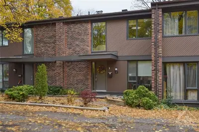 525 Hilson Avenue 11, Westboro - Hampton Park, On K1z 6c9