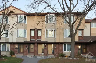 207 HARRIOT, Hunt Club - South Keys and Area, ON K1T 3C9