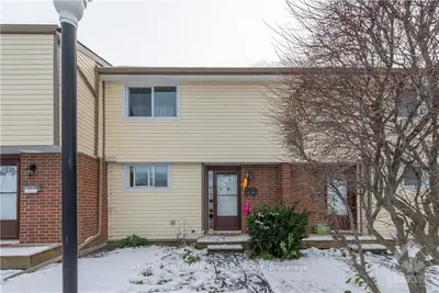 1466 PALMERSTON Drive, Cyrville - Carson Grove - Pineview, ON K1J 8P1