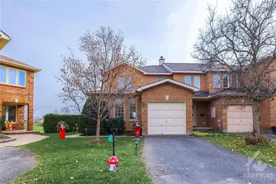 20 LONGBOAT Court, Kanata, ON K2K 2T3
