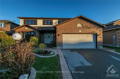 33 BUTTONWOOD Trail, Stittsville - Munster - Richmond, ON K2S 1C9
