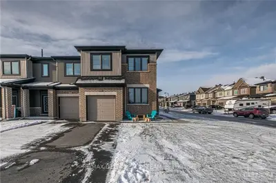 690 DES AUBEPINES Drive, Orleans - Cumberland and Area, ON K4A 1B9