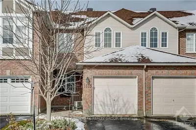 1613 MARLEY Crescent, Cyrville - Carson Grove - Pineview, ON K1J 1C2