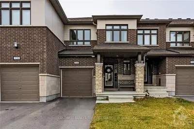318 LIPIZZANER Street, Stittsville - Munster - Richmond, ON K2S 0X9