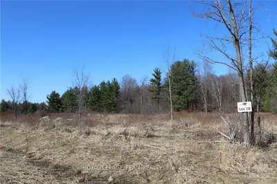 209 Terbol Court, Kanata, On K2w 0e7