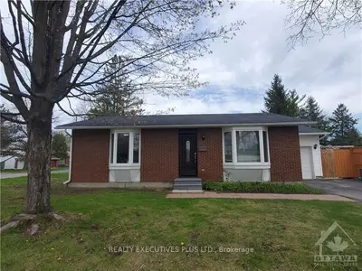 1369 Metz Crescent, Overbrook - Castleheights And Area, On K1k 3z6
