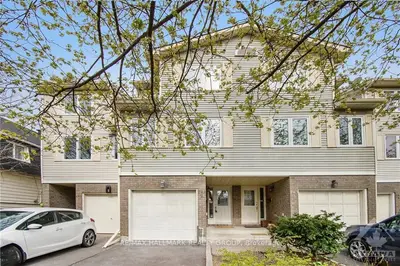 249 GARNEAU Street 2, Vanier and Kingsview Park, ON K1L 7T7