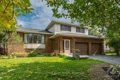 22 MAITLAND Street, Stittsville - Munster - Richmond, ON K0A 2Z0