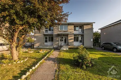 1290 EMPEROR Avenue, Carlington - Central Park, ON K1Z 8C6