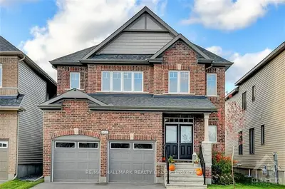 617 PARADE Drive, Stittsville - Munster - Richmond, ON K2S 0Y7
