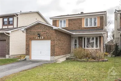 1612 DES GRIVES Crescent, Orleans - Convent Glen and Area, ON K1C 5B8