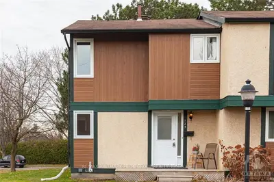 1449 RIDGEBROOK Drive 125, Cyrville - Carson Grove - Pineview, ON K1B 4T1
