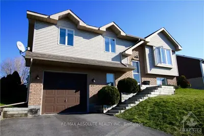 69 Columbia Avenue, South Stormont, On K0c 1p0