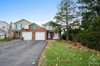 1719 STONEBOAT Crescent, Orleans - Convent Glen and Area, ON K1C 1W7