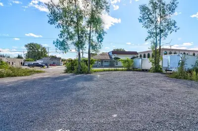 - Main Street, Hawkesbury, On K6a 1a1