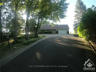 281 Grandview Road, Crystal Bay - Rocky Point - Bayshore, On K2h 8b9