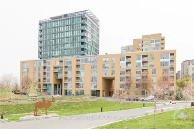 250 LETT Street 304, West Centre Town, ON K1R 0A8