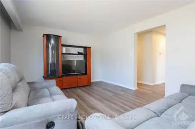 2944 Ahearn Avenue, Britannia - Lincoln Heights And Area, On K2b 7a4