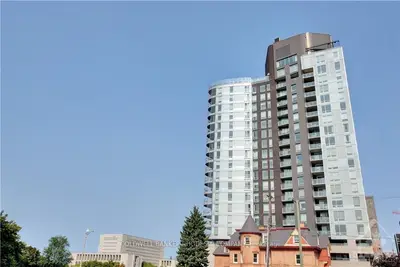 428 Sparks Street 1005, Ottawa Centre, On K1r 0b3